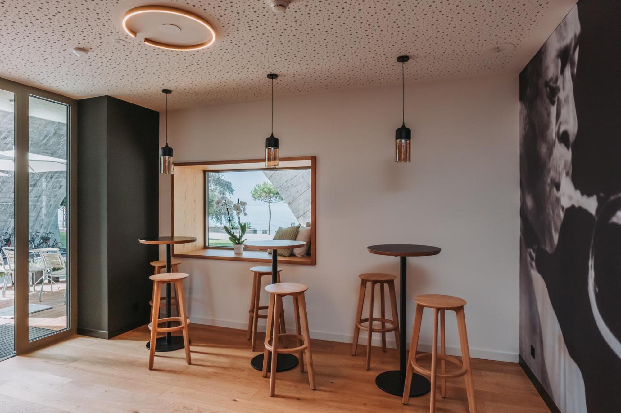 Montreux Youth Hostel Kültér fotó