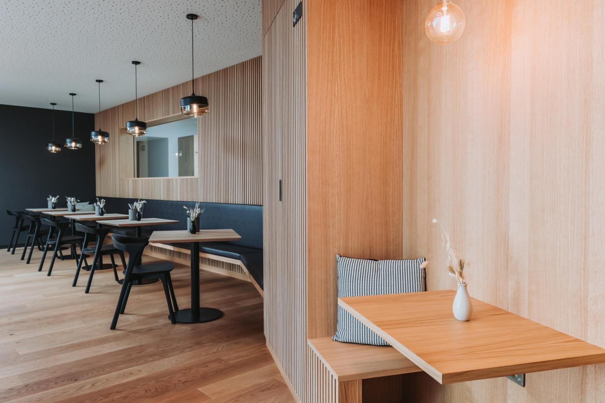 Montreux Youth Hostel Kültér fotó