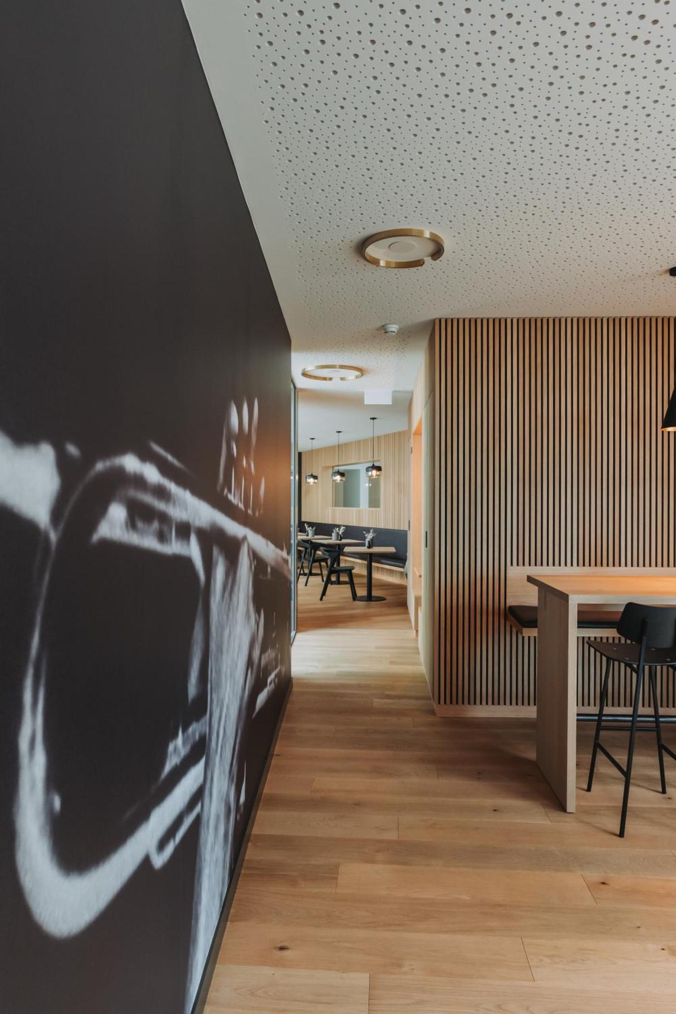 Montreux Youth Hostel Kültér fotó